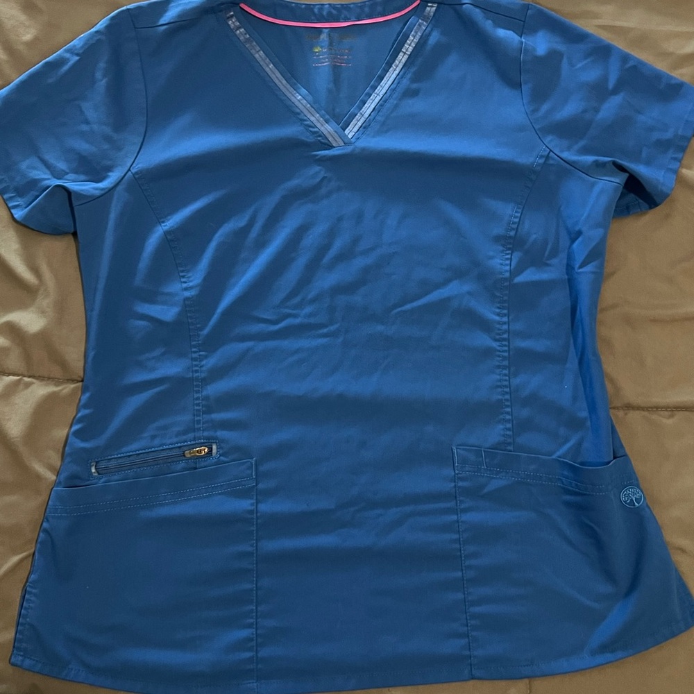 Women's V-Neck Scrub Top in Royal Blue with Zip Pocket